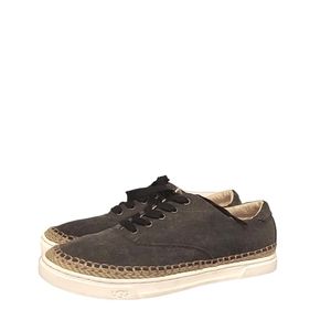 UUG Size 9 Denim Lace Sneakers Gently Preloved